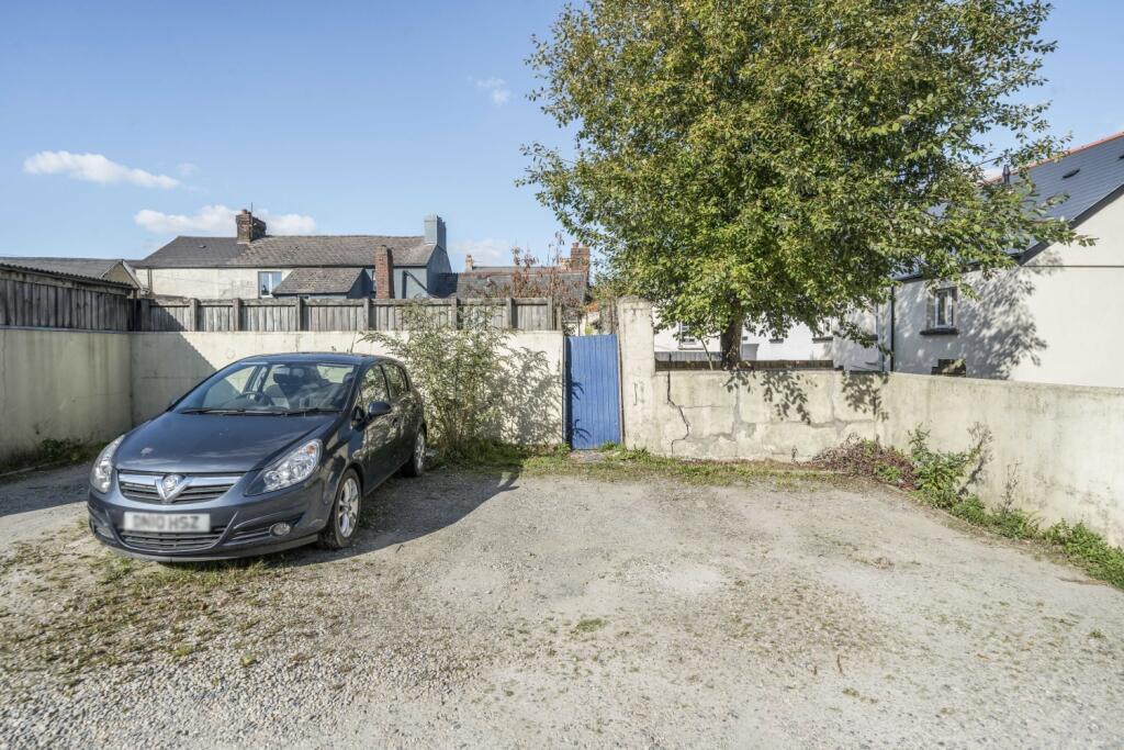 1356707-20-68d6adcbbfe15