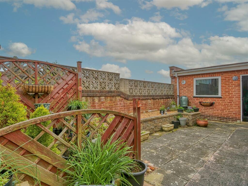 rear courtyard