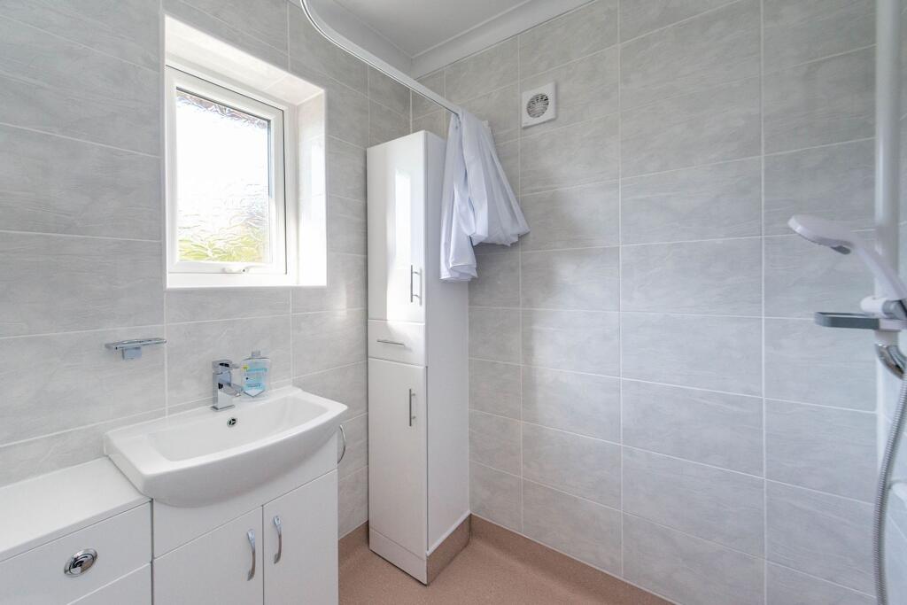 BEDROOMS AND BATHROOMS
