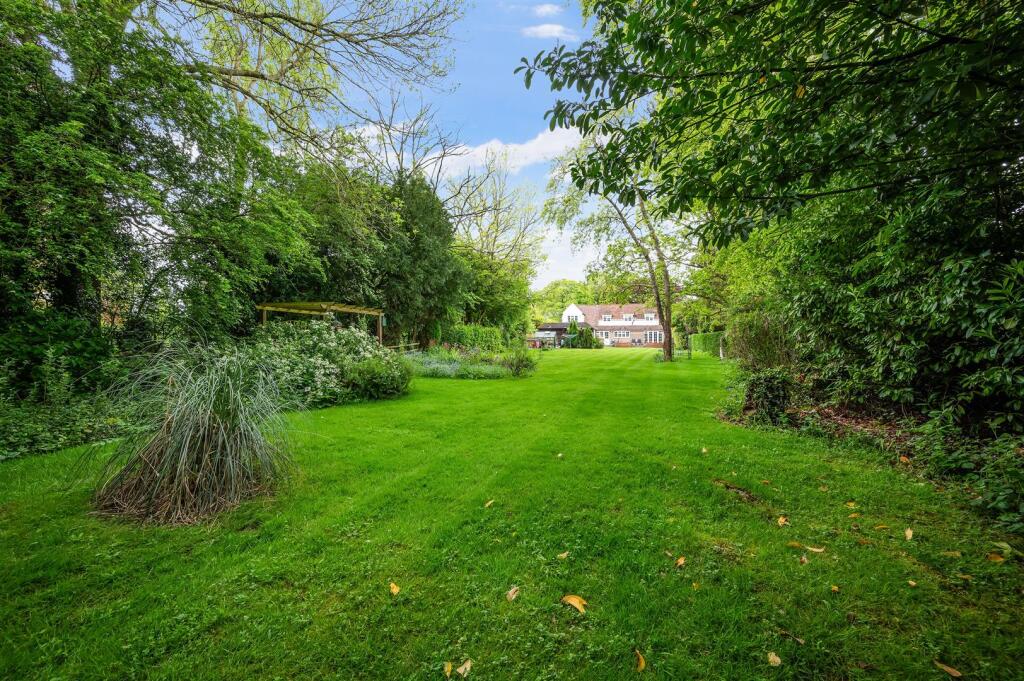 GREEN LANE 45  (25).jpg