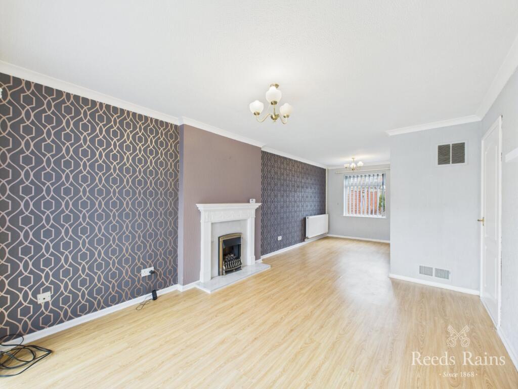 Sitting/Dining Room