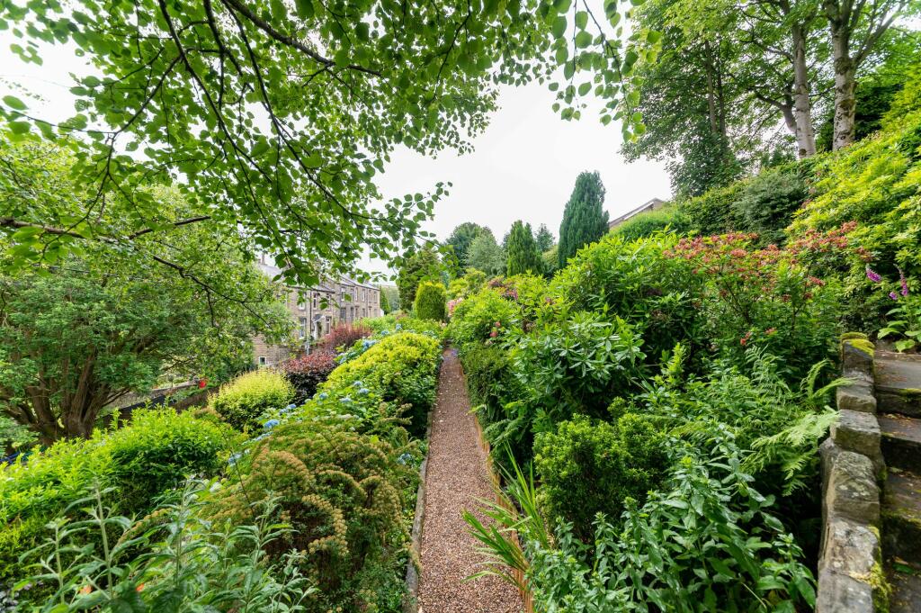 POTENTIAL BUILDING PLOT