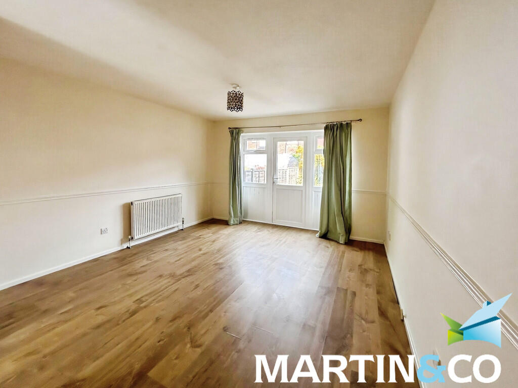 a8dcaea5-IMG-2025...