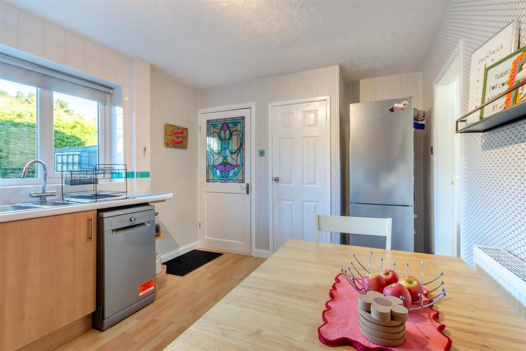 8634568-interior23.jpg