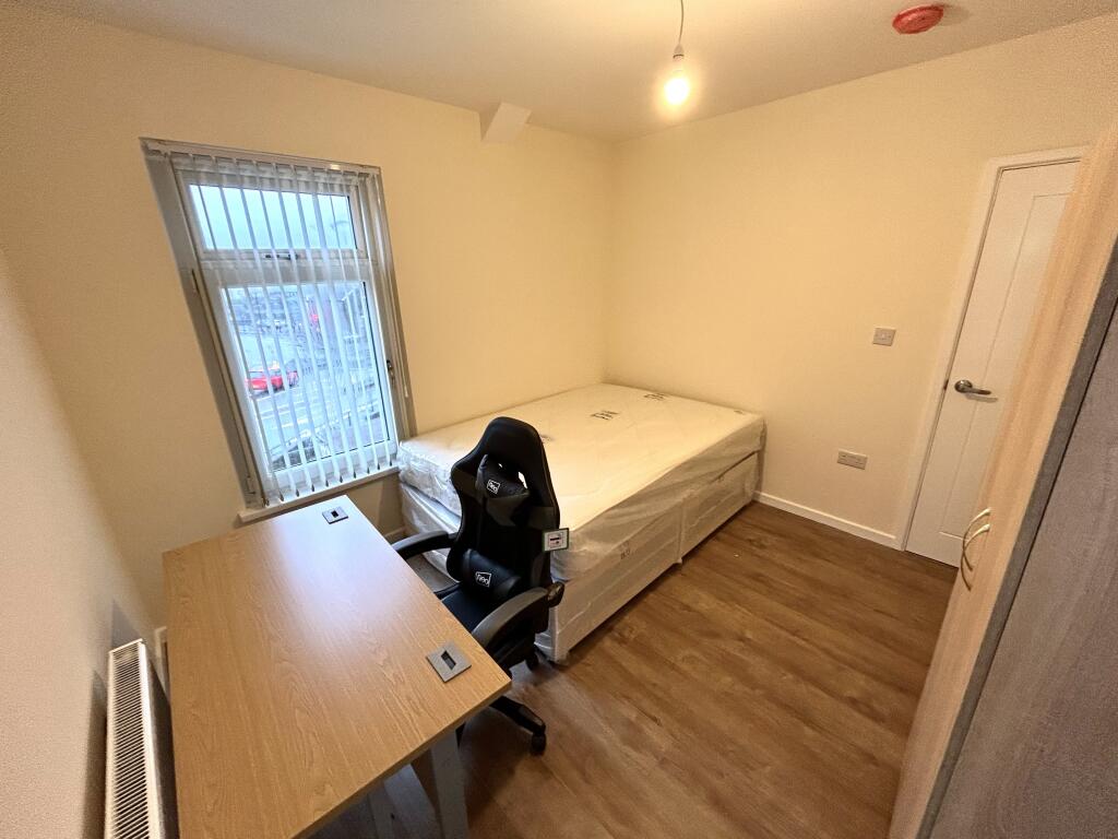 35B Taff Street, Pontypridd, 