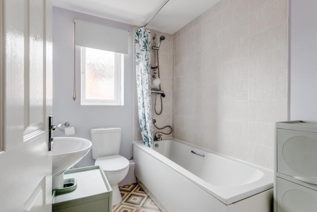 1CaldersCrescent(Interior)-26.jpg