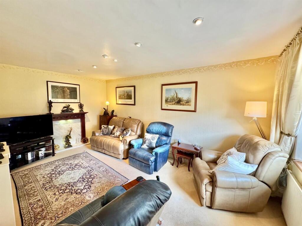 PHOTO-2025-08-12-12-08-10 (2).jpg