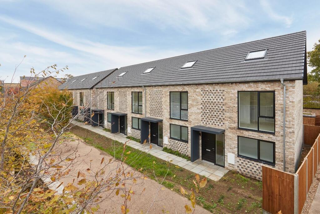 Shelford_Road_Trumpington_1510240039 1.jpg
