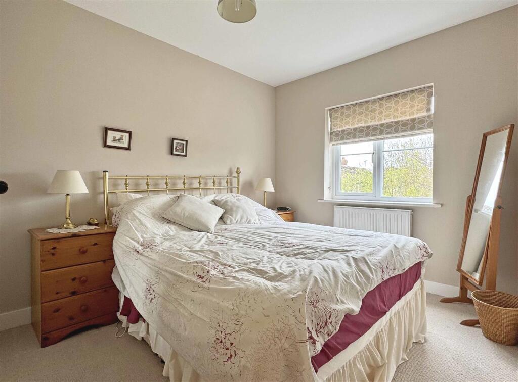 Bedroom 3.jpg