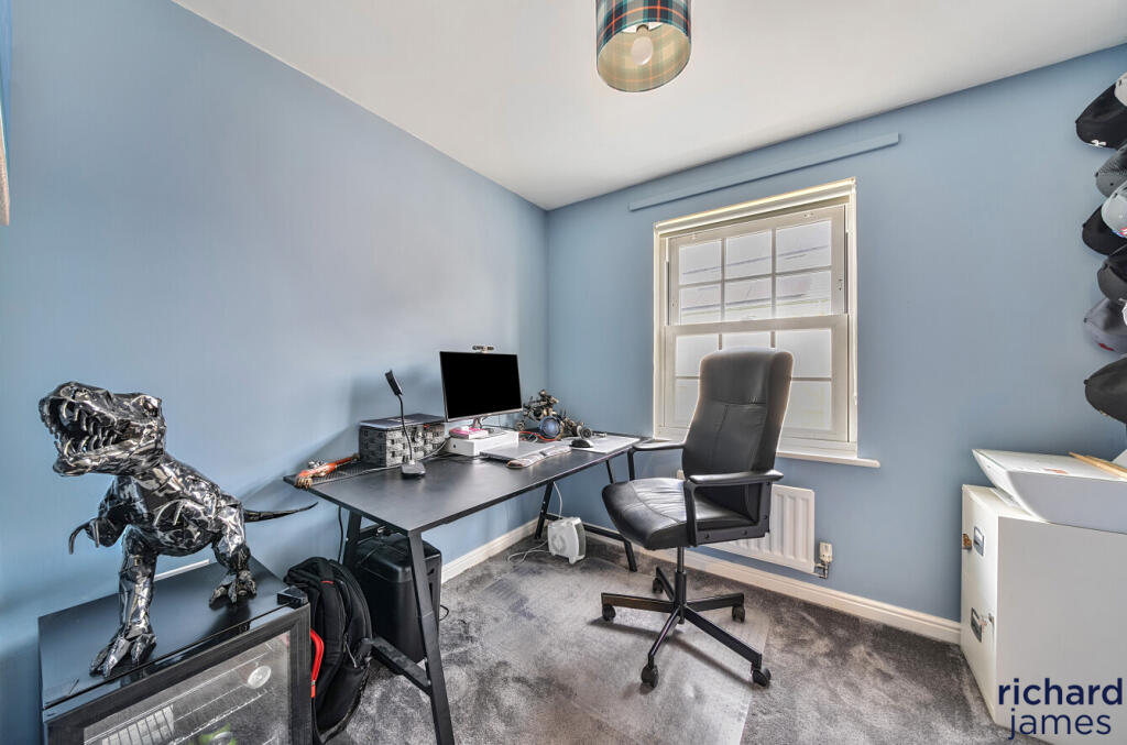 91c97f7c1cf04d44b42b482368a52de5