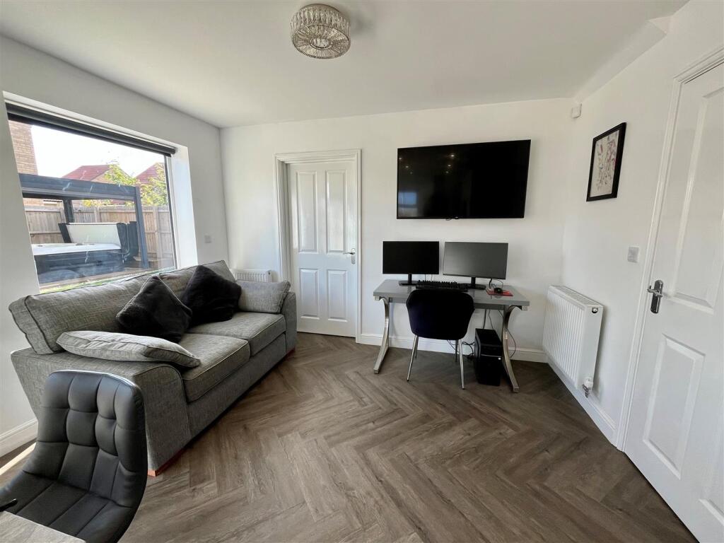 Dining Kitchen - Image Two.jpg