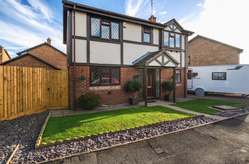 1371573-8-68f8a366c1162