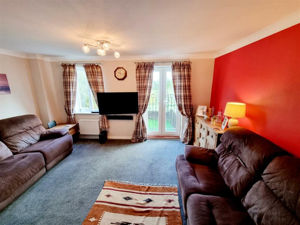 Sitting room.jpg