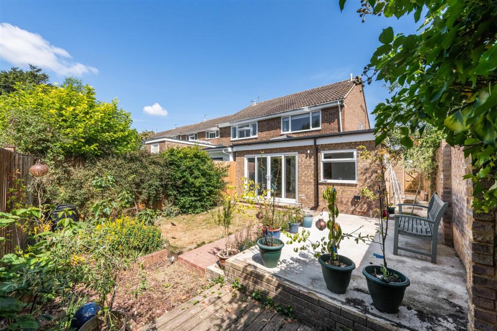 1 The Lynchetts-27.jpg