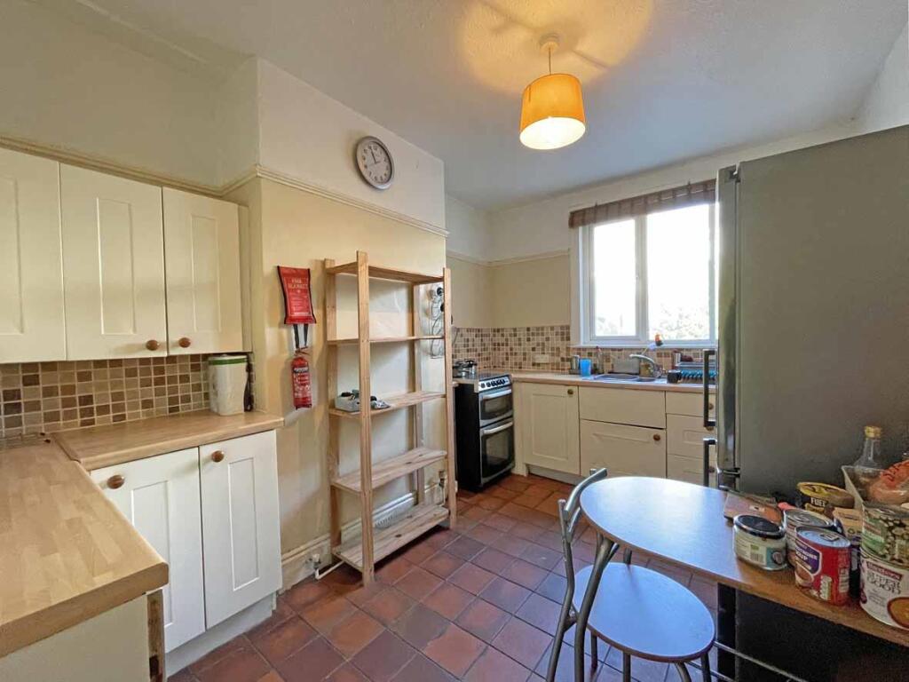 Florence Street 11 Kitchen.jpg