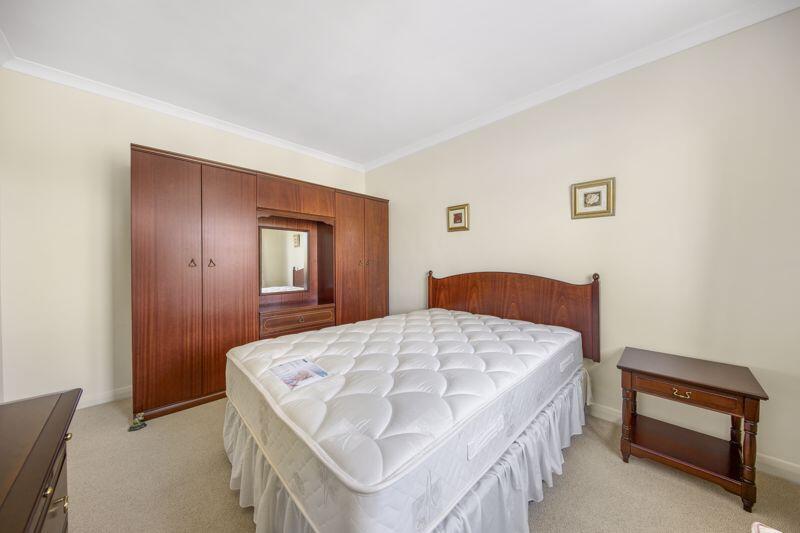 Bed2