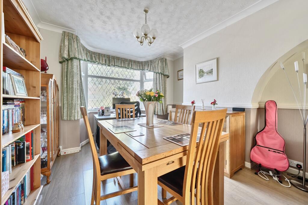 1314950-9-685d539658d22