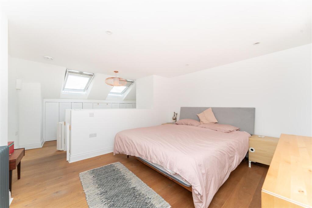 54 Rosebank Loft 2.jpg