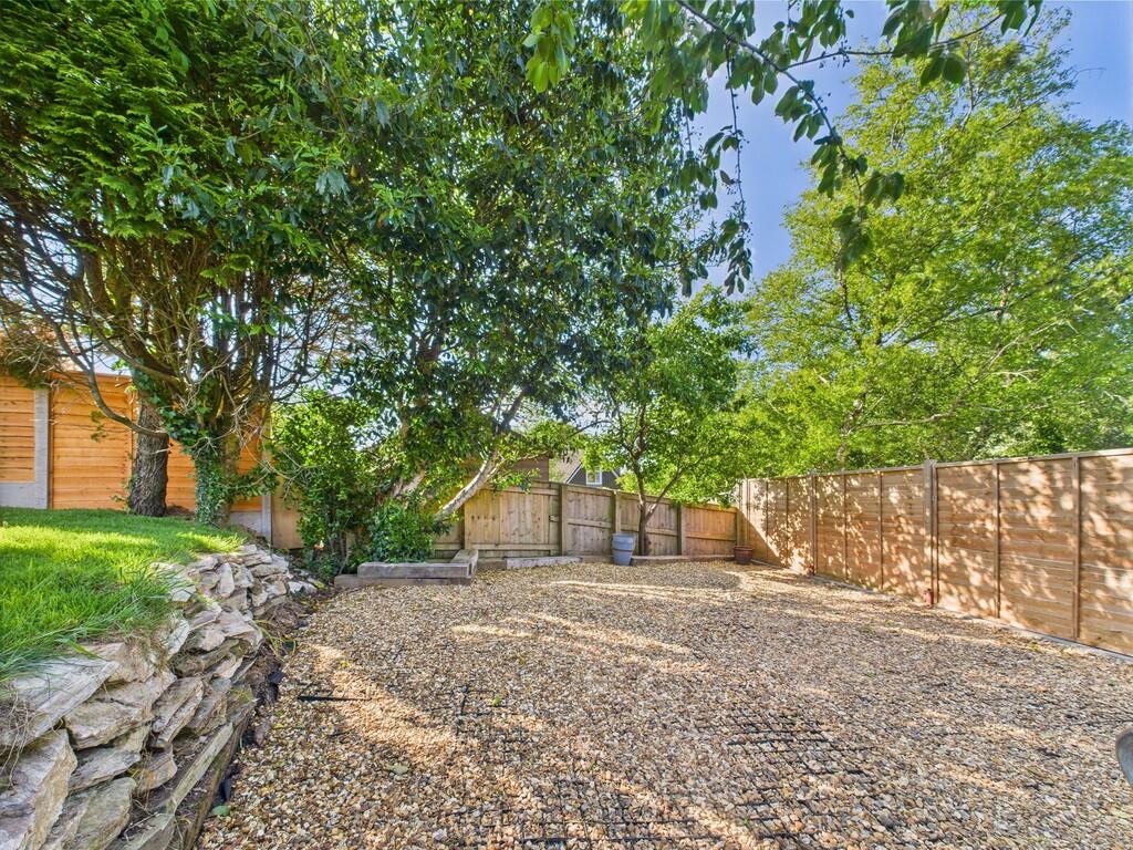 CAM02089G0-PR0474...