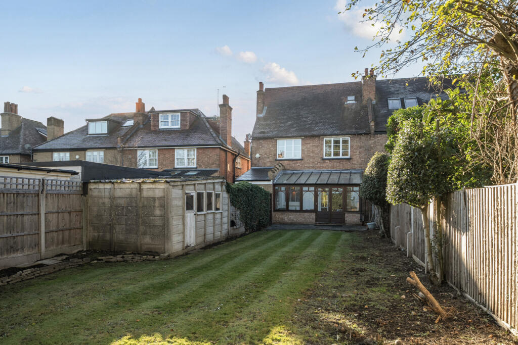 1381793-3-692061f...