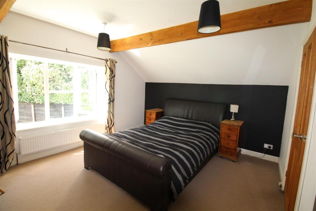 Main bedroom.JPG