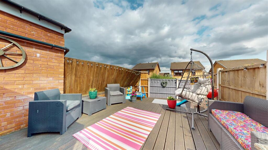 Hopkins Close Rear Garden