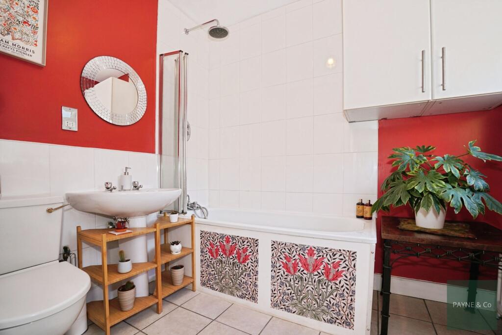 Ground Floor Bathroom/WC