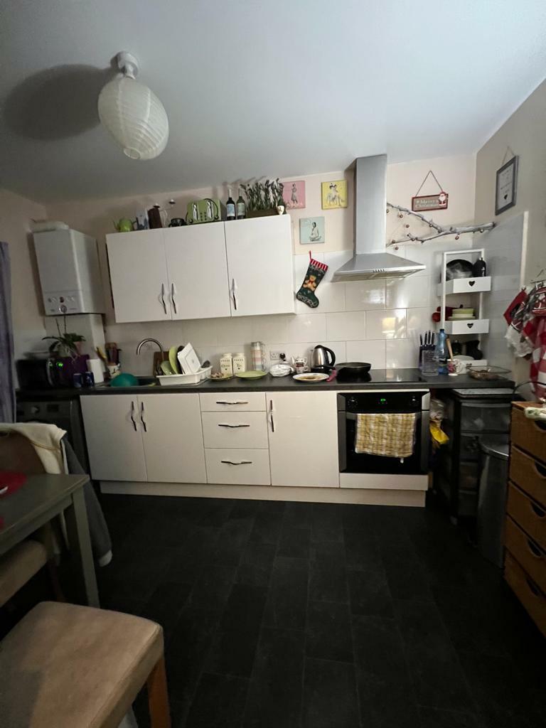 Flat 1 122 Kitchen