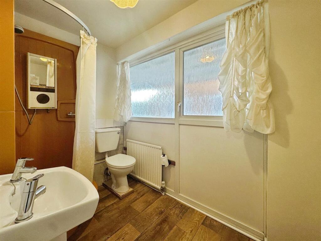 7941df64--4A1B-95F7-990643CF6215-29618-0000290FEEF