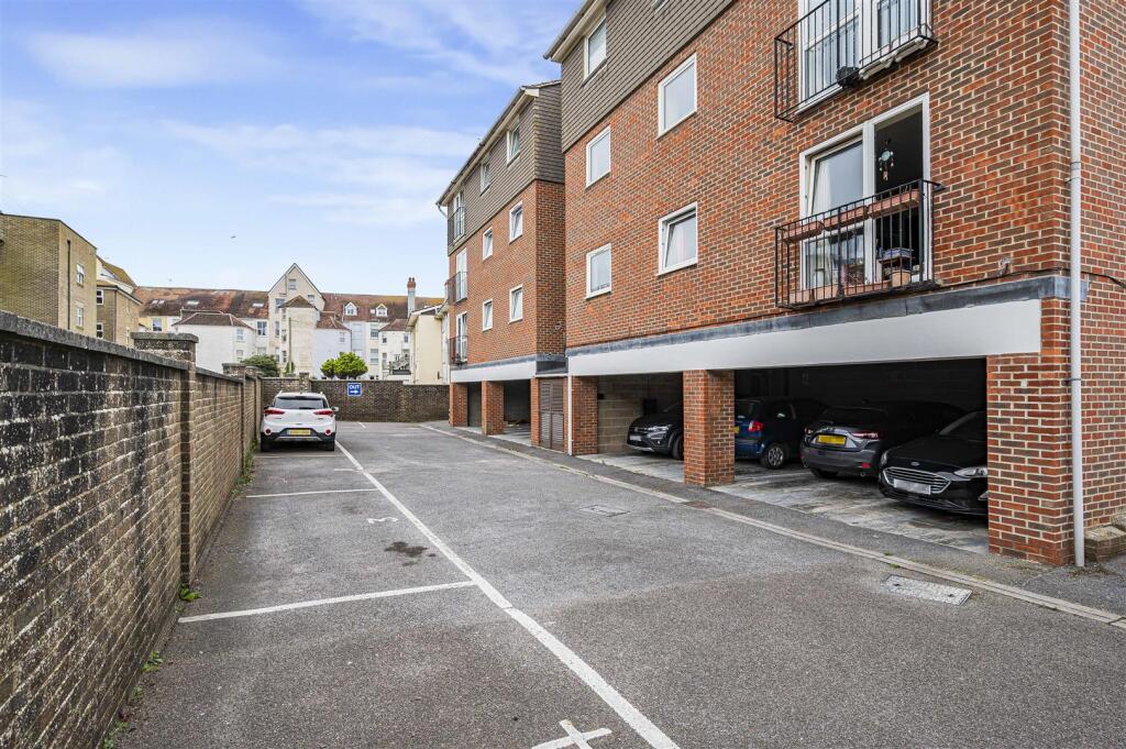 Photo 15-07-2025, 12 23 47.jpg