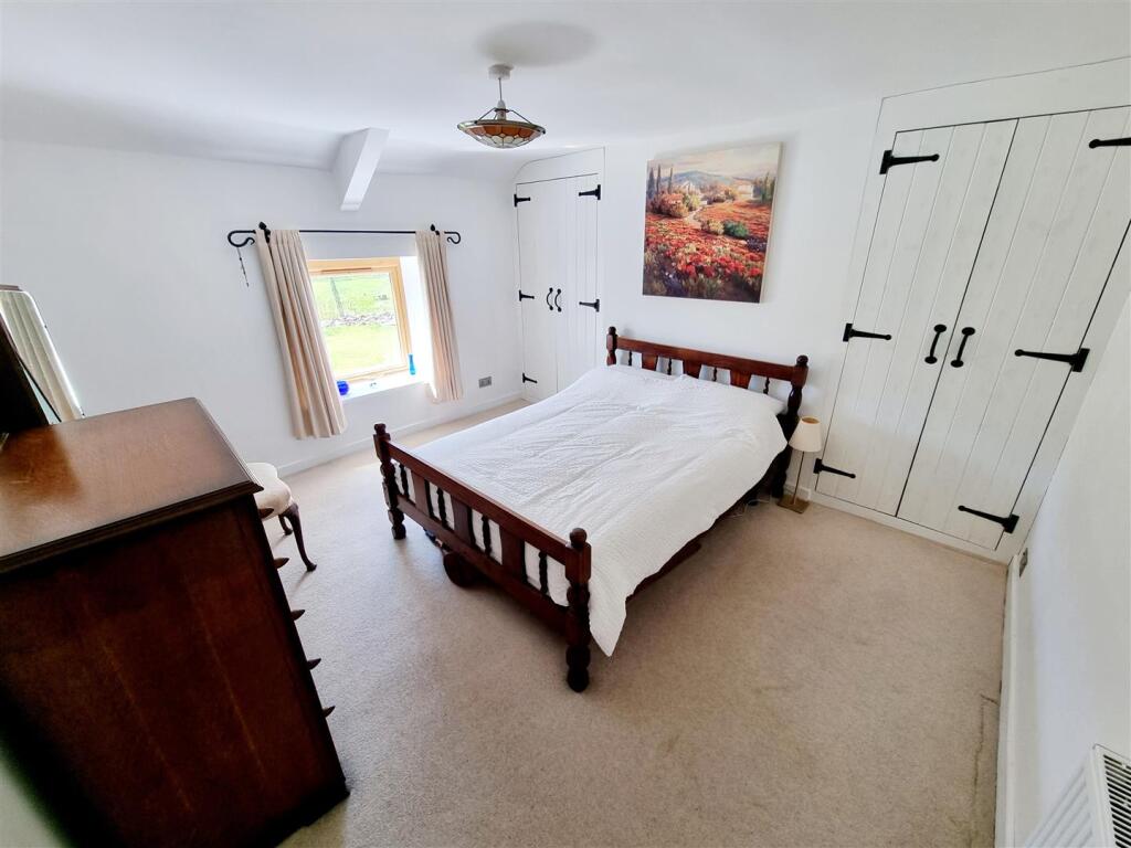 Bed 1