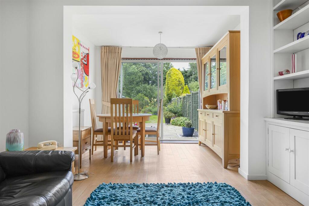 Cleeve View Road | Family Room