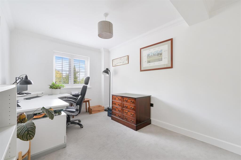 OSPREY DRIVE (8).jpg