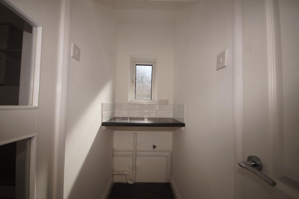 83 Heathway
