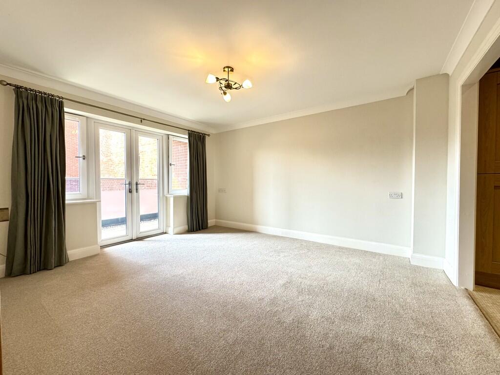 5 Elmtree lodge l...