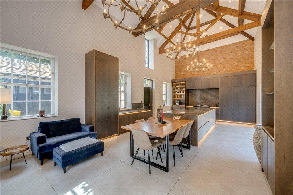 Entertaining Kitchen