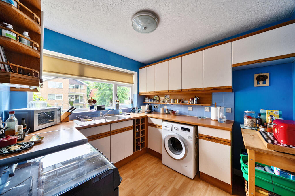 1306494-13-6846da...