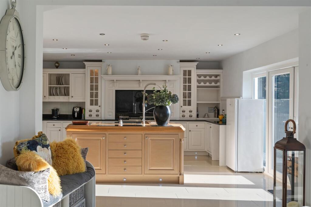 Lickey House, Twatling Road_72.jpg