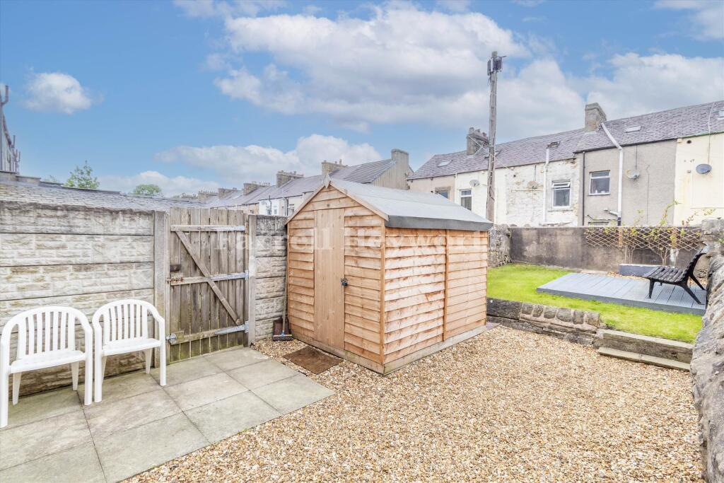 Rear Garden Area vie