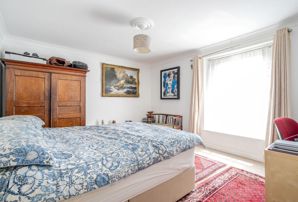 1313132-4-685e8a4...