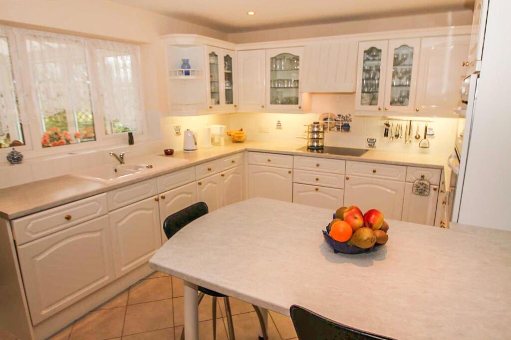 Additional Photograph.