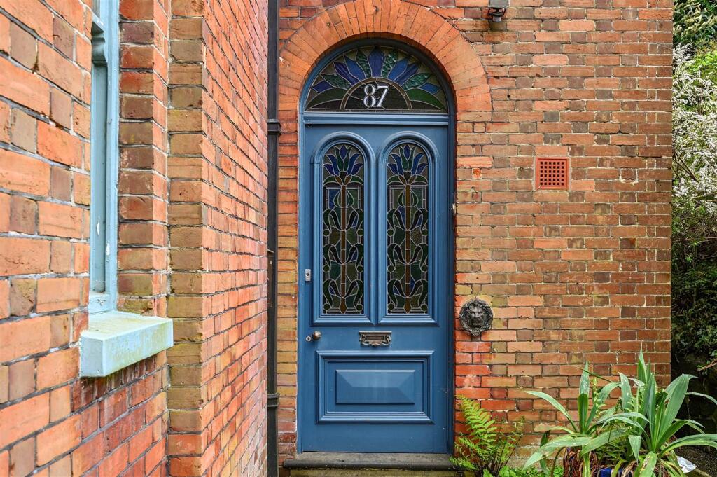 87 LOWER PARK ROAD - TN342LE (1).jpg