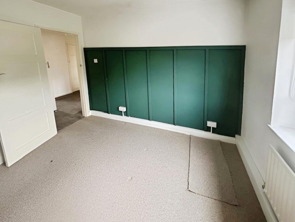 04457bc6bedroom201