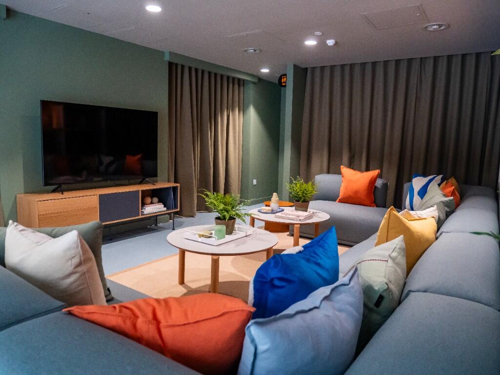 Private Lounge