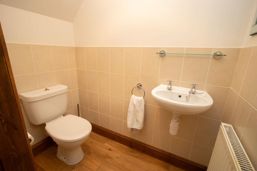 Cloakroom/WC