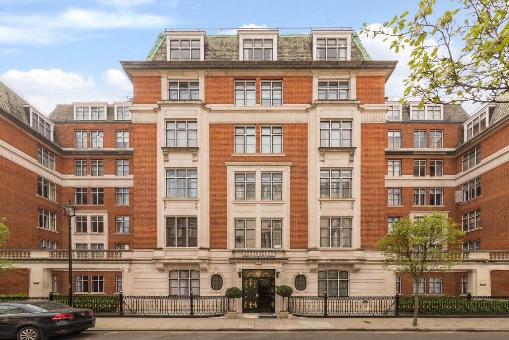 EXTERIOR 1.jpg
