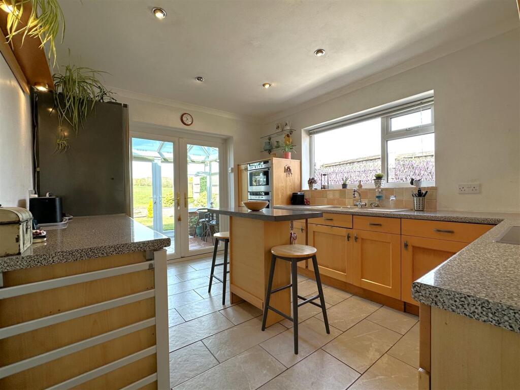 Well-Appointed Kitchen 83