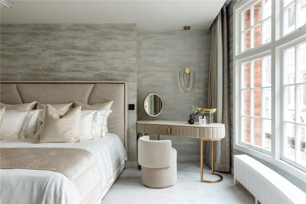 Principle Bedroom