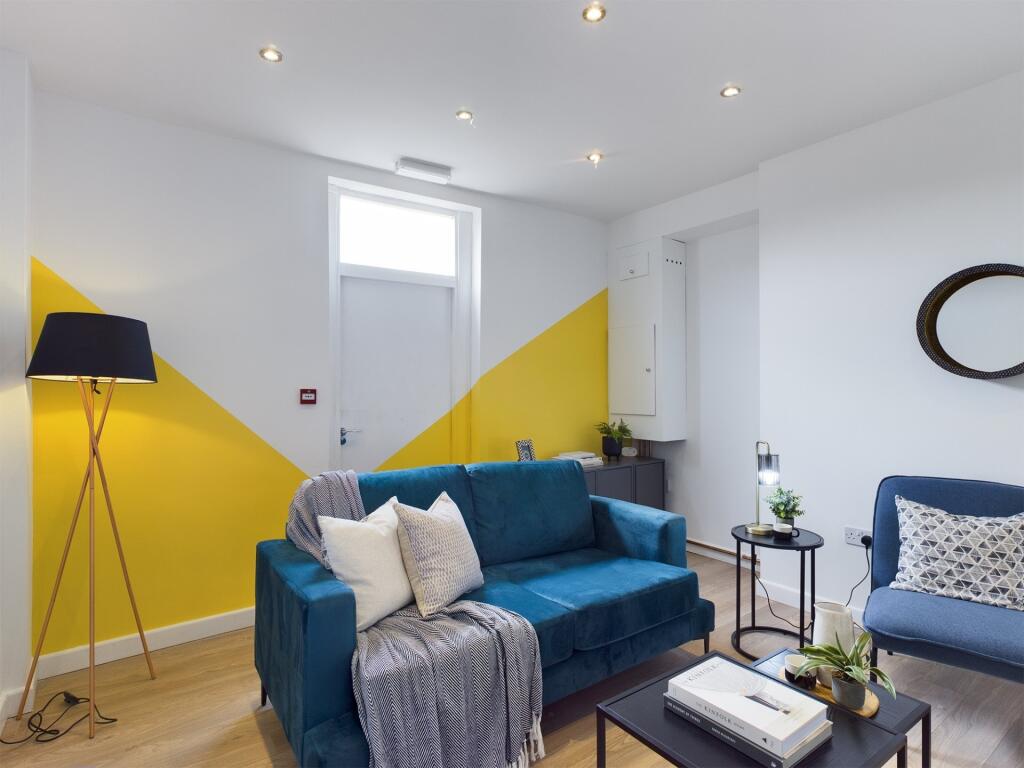 upper-parliament-street-l8-7ql-969780