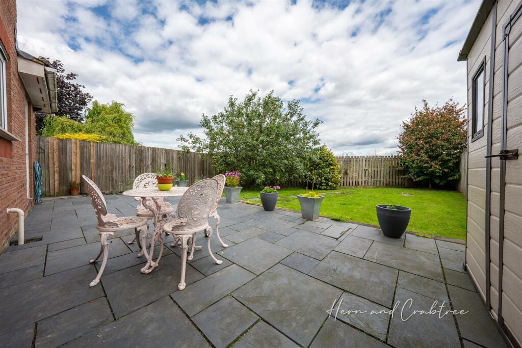 Page Drive, HernCrabtree (27).jpg